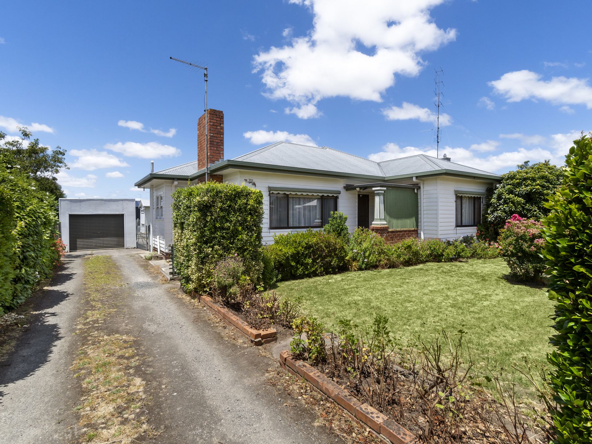 72 Armstrong Street, Colac Colac to Coast
