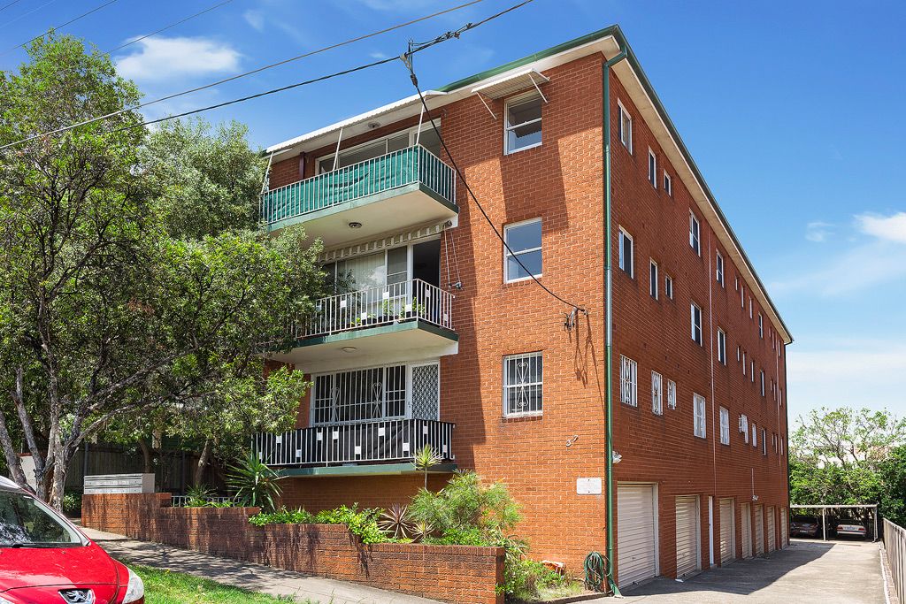 Sold - Fresh and Bright with Sweeping Urban Vistas