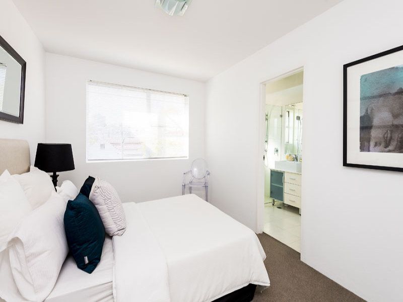 4/2 Kareela Road CREMORNE POINT NSW, Point - Thumbnail 4