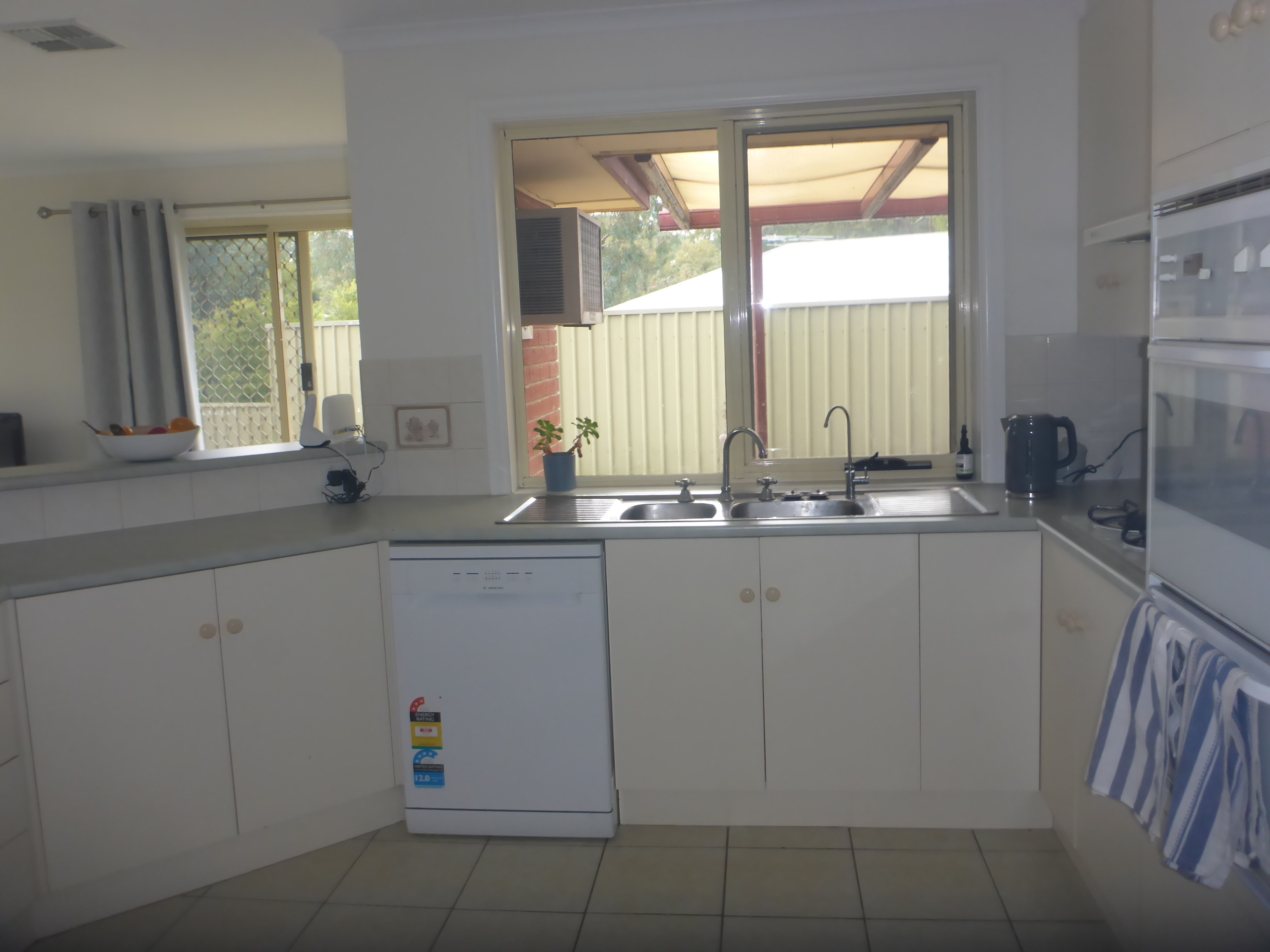 13 Lorikeet Grove Flagstaff Hill 5159