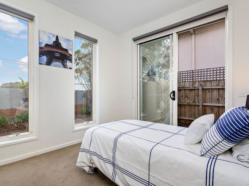 1/11 Churchill Avenue MAIDSTONE VIC, Maidstone - Thumbnail 4