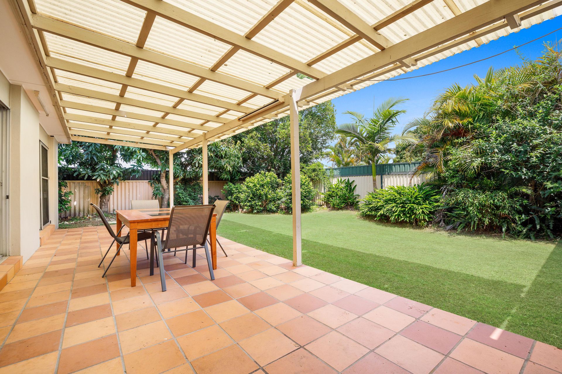 7 Fullerton Street Benowa Waters QLD, Benowa Waters - Thumbnail 2