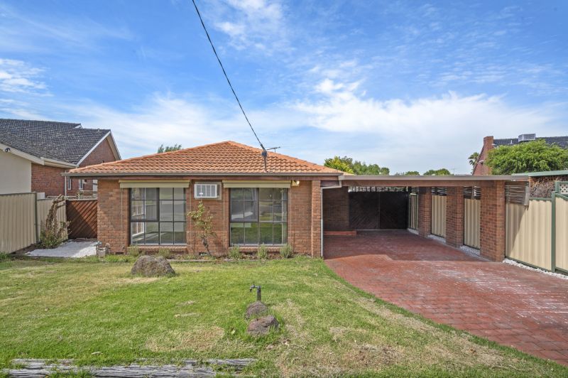 2 Haworth Court, Greenvale