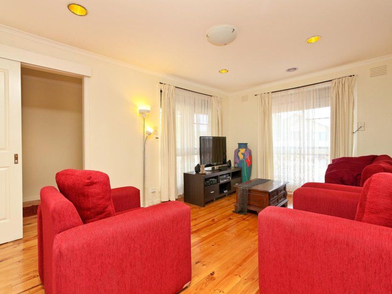 14 Redditch Crescent, Deer Park - Thumbnail 5