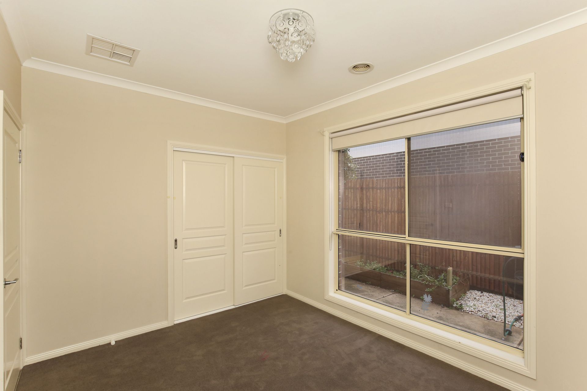 SPACE & COMFORT   *Insp Thu 28th Feb @ 4:35pm*