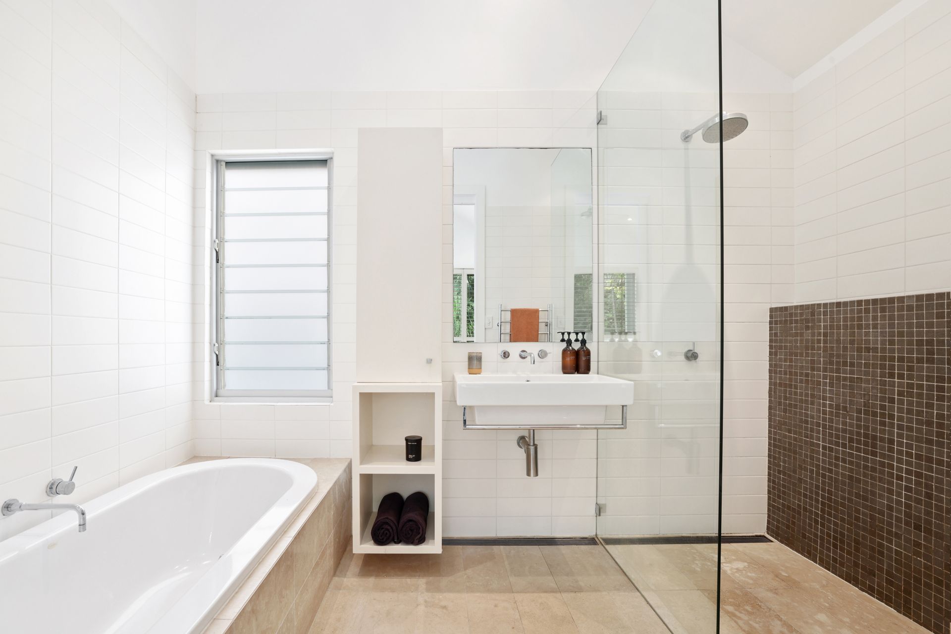 Real Estate For Sale 50 Huntington Street Crows Nest , NSW