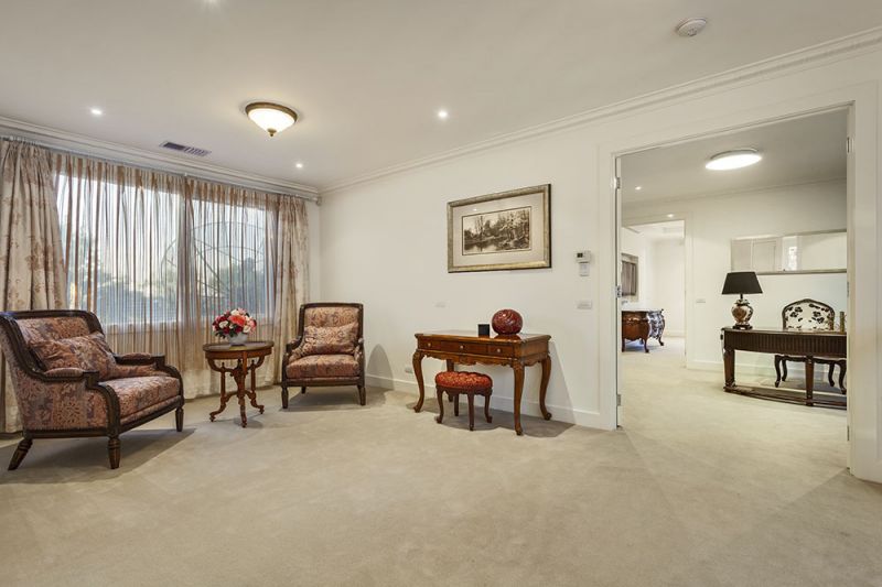 8 Yarrbat Avenue, Balwyn - Thumbnail 7