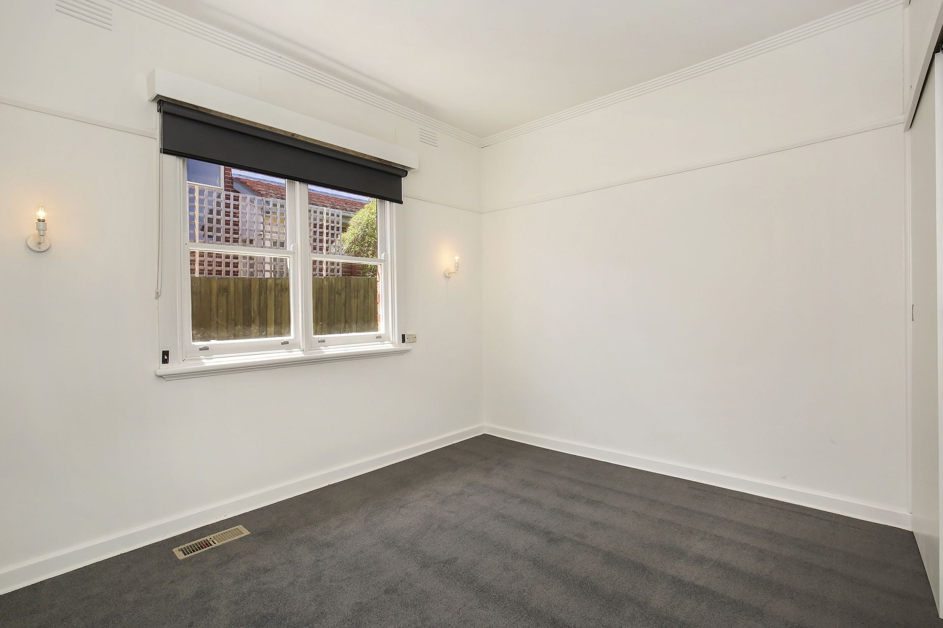3 BEDROOM DELIGHT!