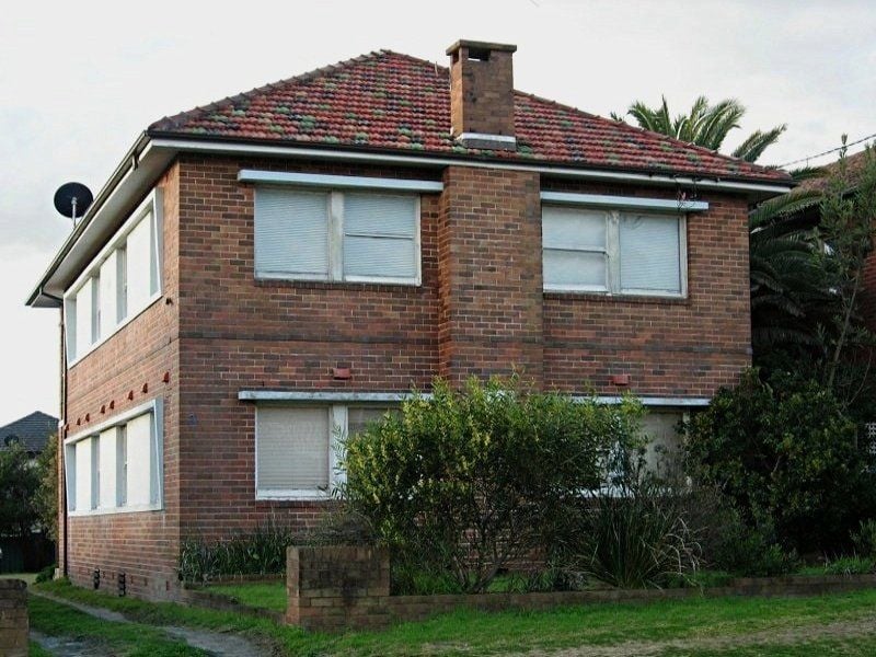 7 Burke Road