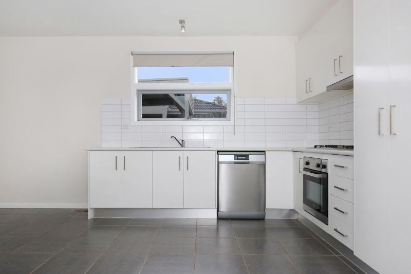 1/97 Henty Street, Reservoir