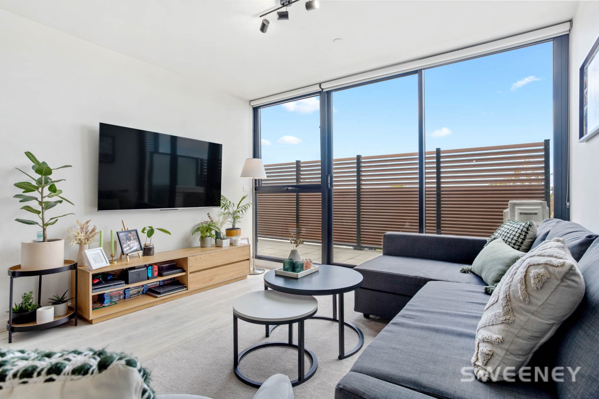 302/105 Pier Street, Altona - Thumbnail 5