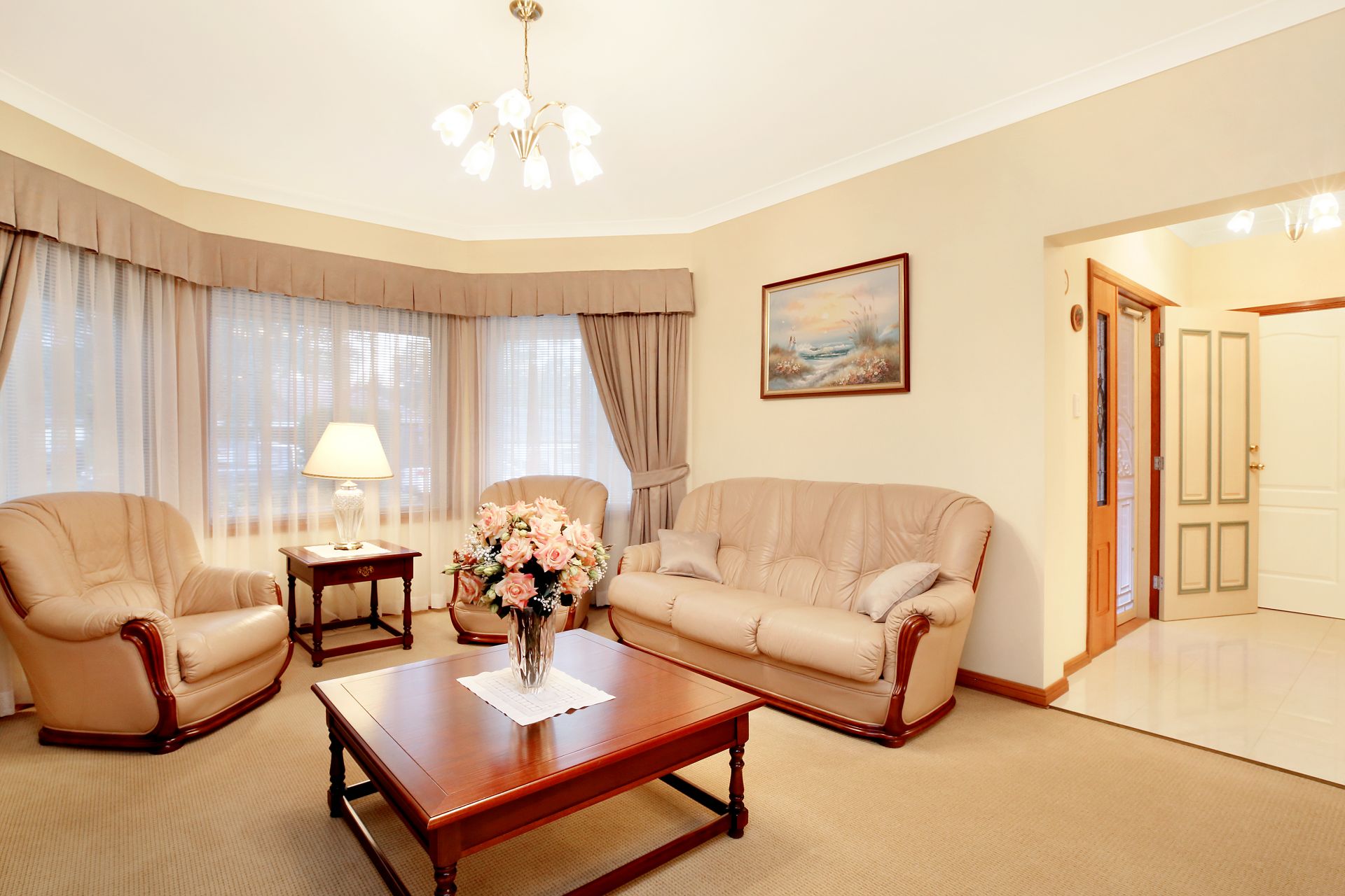 11 Nioka Place, Caringbah, Caringbah - Thumbnail 3
