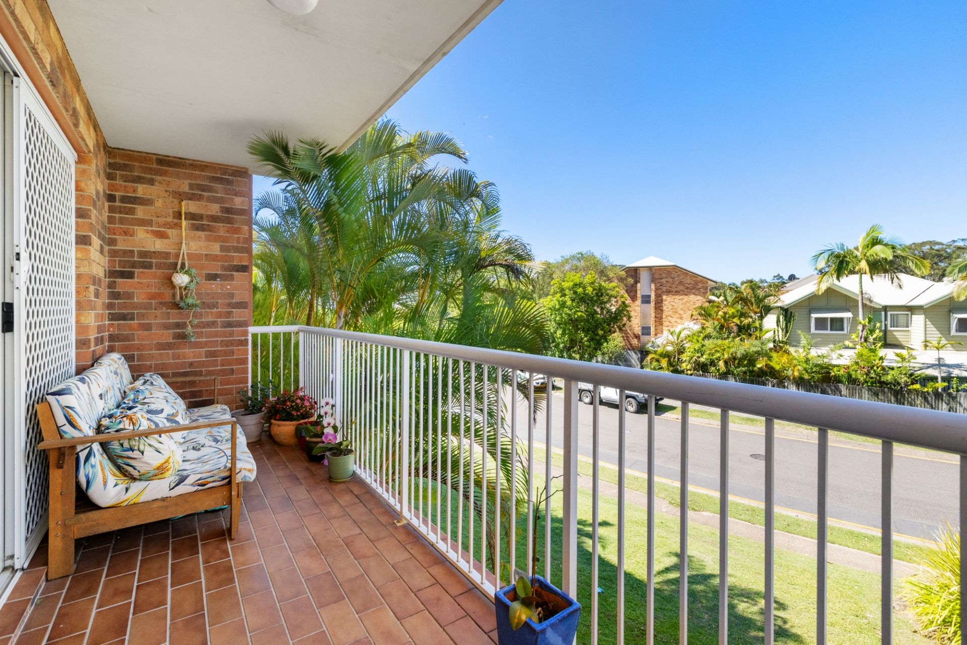 2/4 Clancy Court, Tugun DJ Stringer Property Services