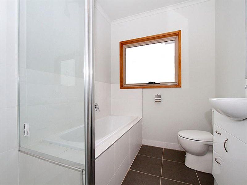 Space, prestige location & tranquillity!