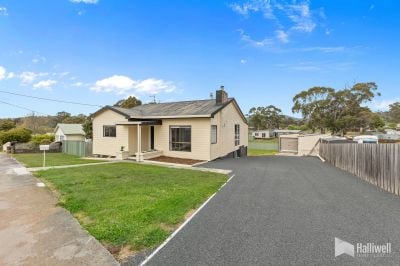 2
 
 
 
  
 
 
 1
 
 
 
  
 
 
 1
 
 
 
 
 
 
 
 35 Crockers Street, Railton TAS 7305, Railton - Thumbnail 2