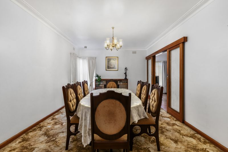 17 Winslow Avenue, Lalor