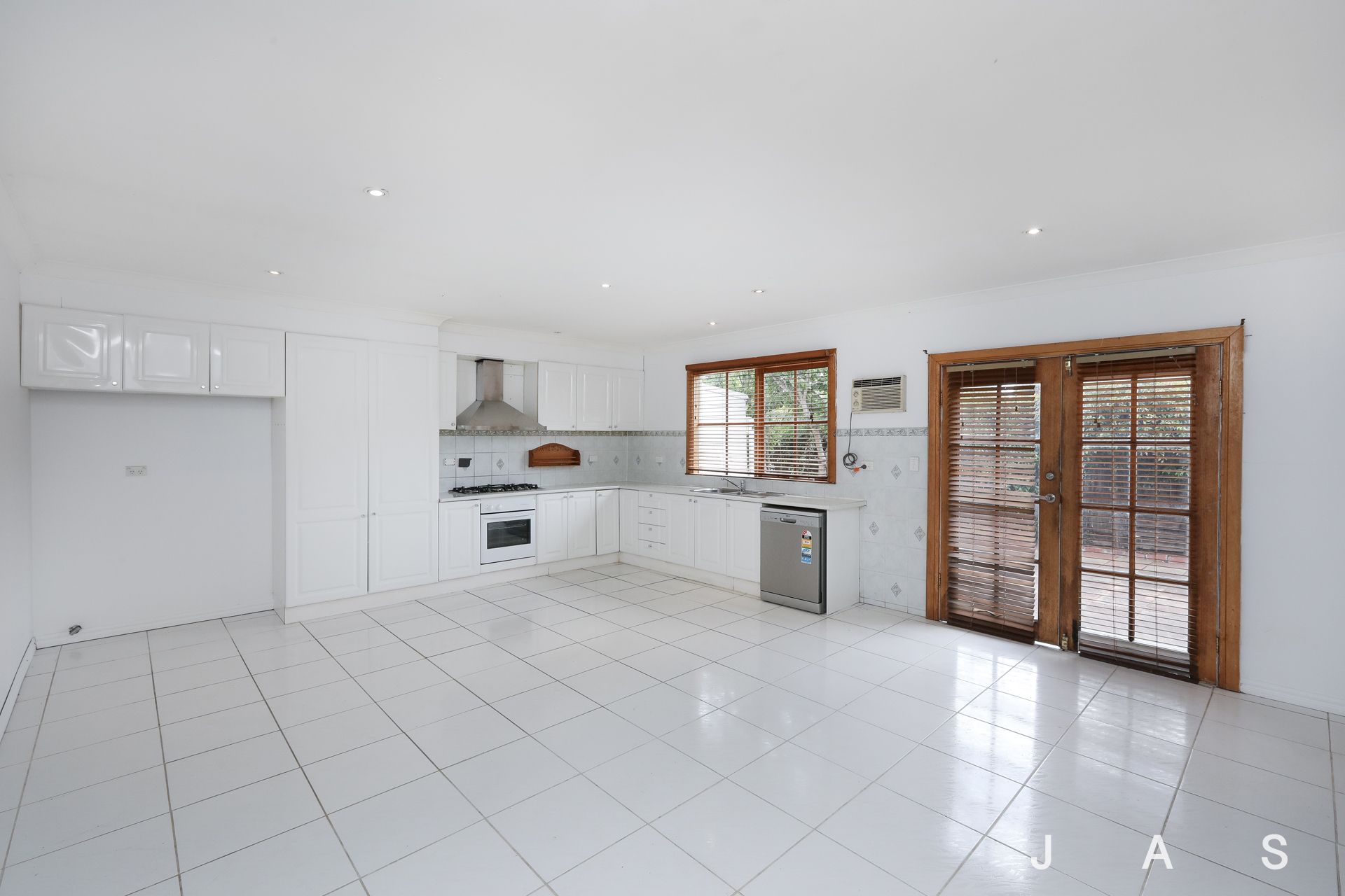 2 Dawson Avenue Footscray VIC, Footscray - Thumbnail 8