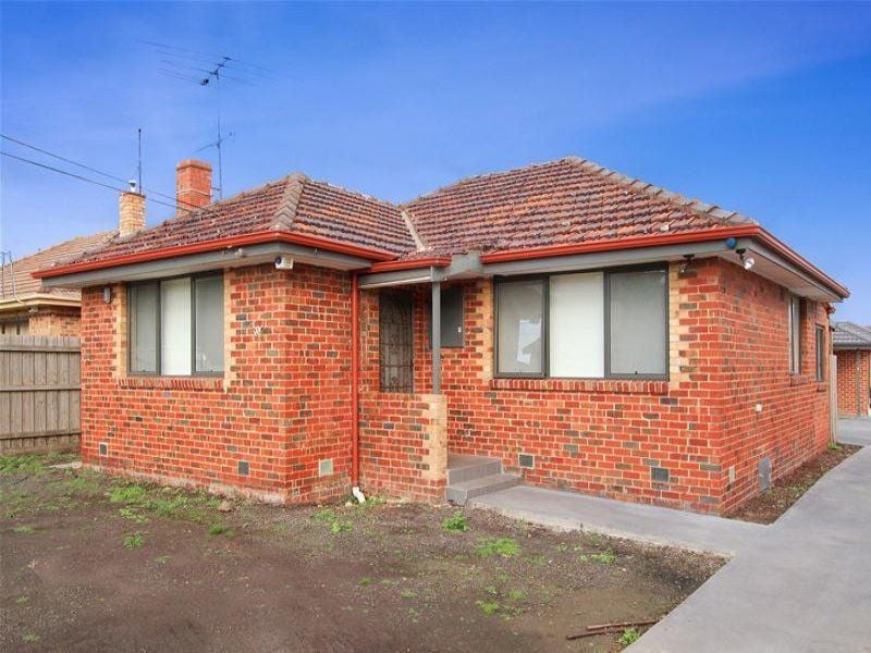 2/111 St. Vigeons Road, Reservoir
