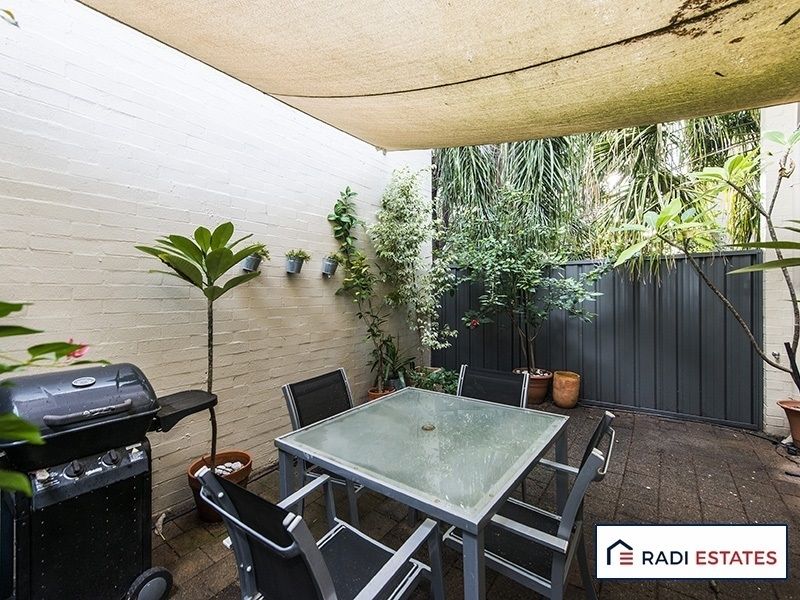 2/57 Third Avenue, Mount Lawley
