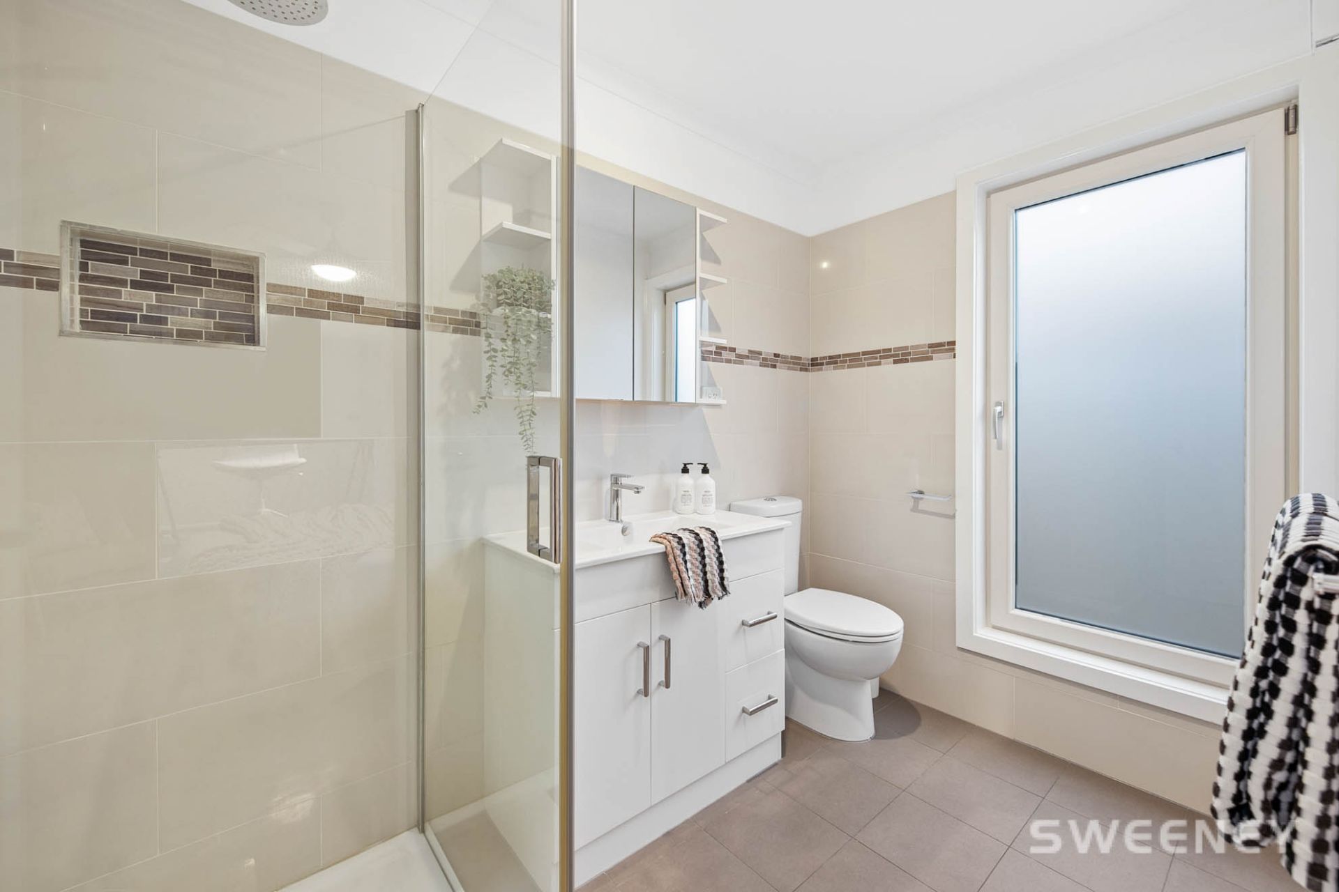 9 Carruthers Court, Altona Meadows - Thumbnail 6