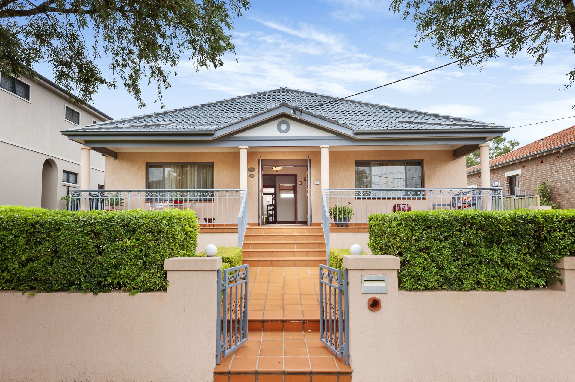 Sold property Sold Price for 39 Edenholme Road Russell Lea NSW 2046
