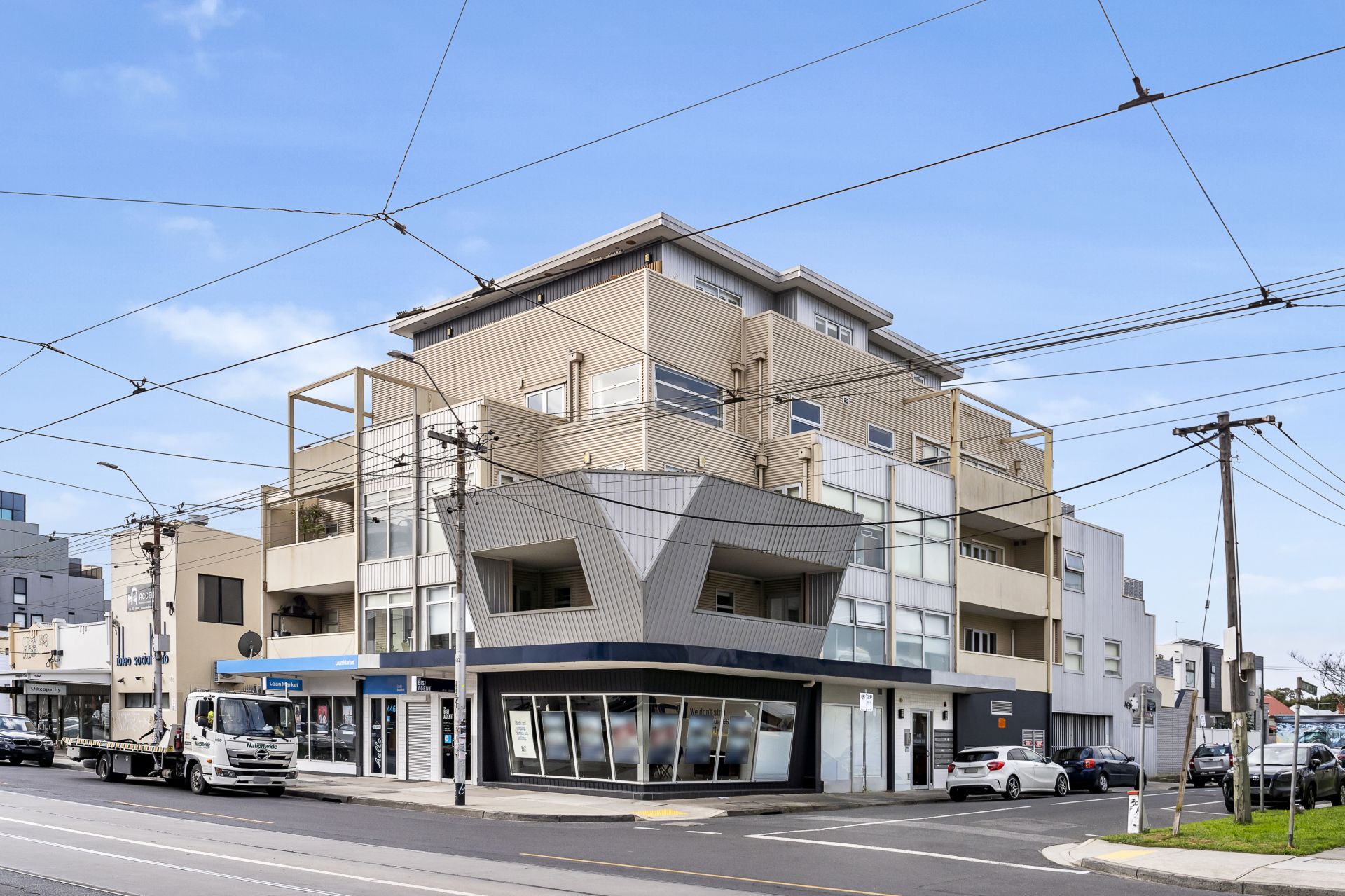 Enhanced Apartment in Prime Northcote