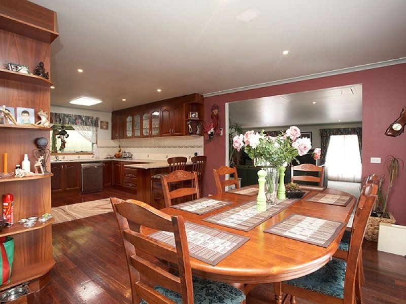 36 Lady Nelson Crescent, Altona Meadows - Thumbnail 3