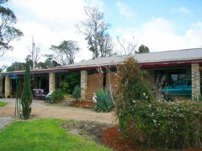 4
 
 
 
  
 
 
 2
 
 
 
  
 
 
 4
 
 
 
 
 
 
 
 129 Shipping Road, HARFORD TAS 7307, Harford - Thumbnail 2