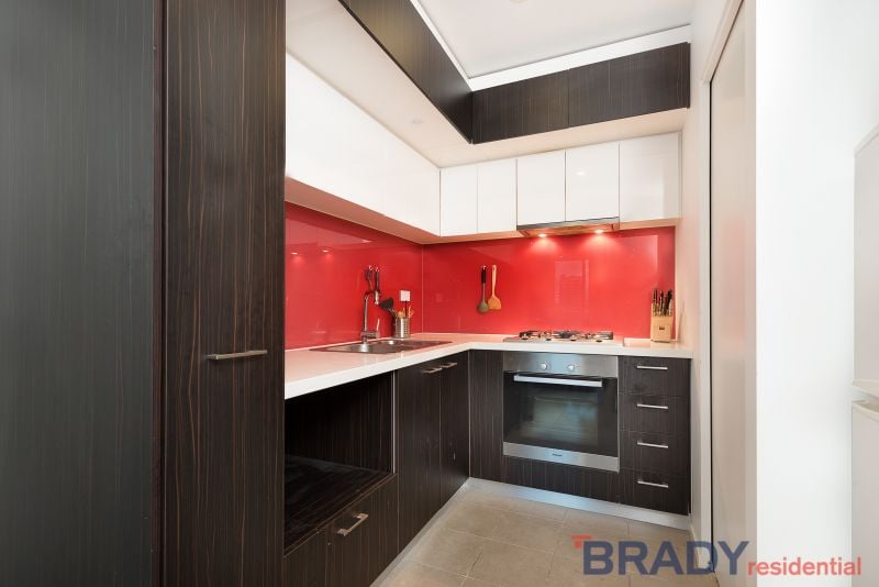 1209/8 Sutherland Street MELBOURNE VIC, Melbourne - Thumbnail 4