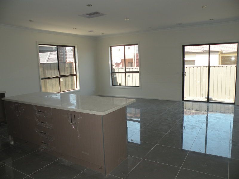 10 Creswick Drive EPPING, Epping - Thumbnail 5