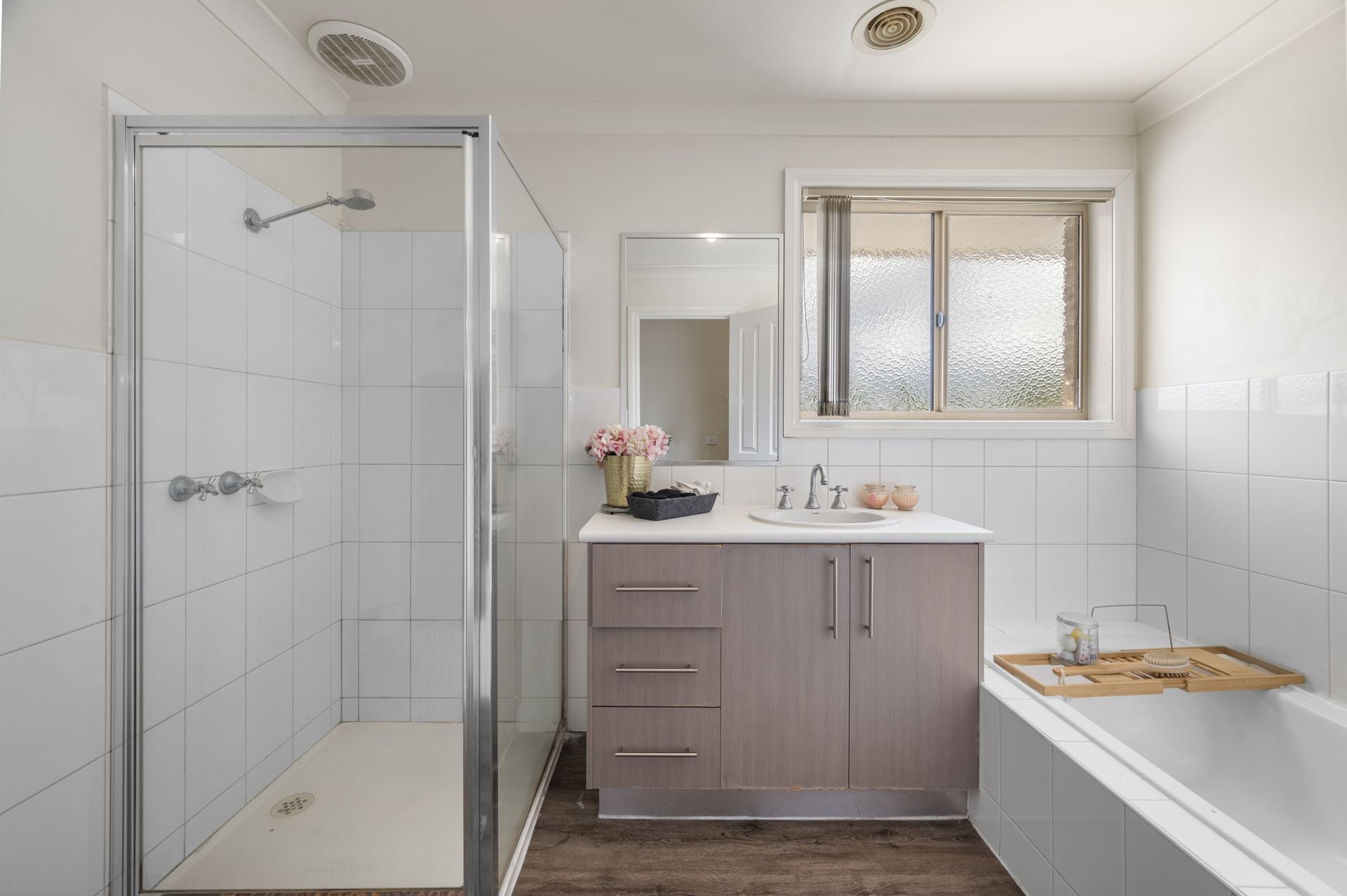 Impressive Spaces For Enticing Living