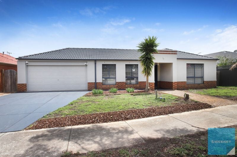 18 Pro Hart Way, Caroline Springs - Thumbnail 2