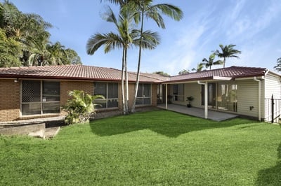 UPDATED FAMILY HOME ON 742m2