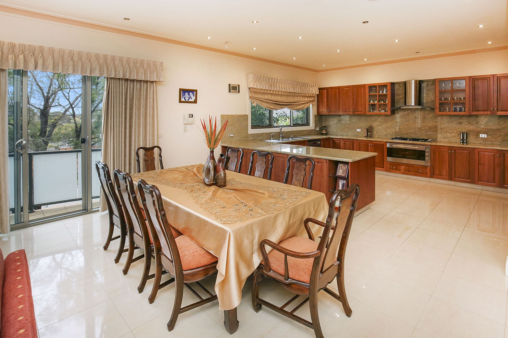 GRAND DESIGN LIVING