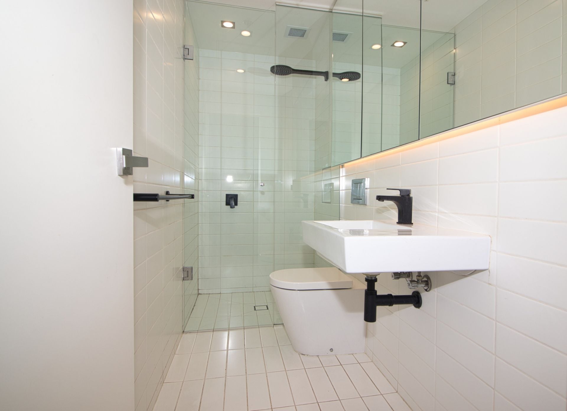 104/33 Harrow Street Box Hill VIC, Box Hill - Thumbnail 4
