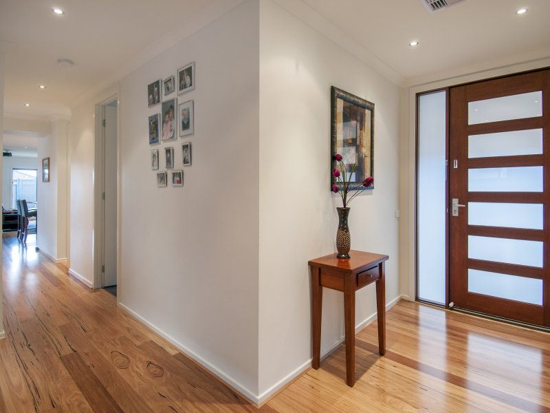12 Hodgson Rise MERNDA, Mernda - Thumbnail 4