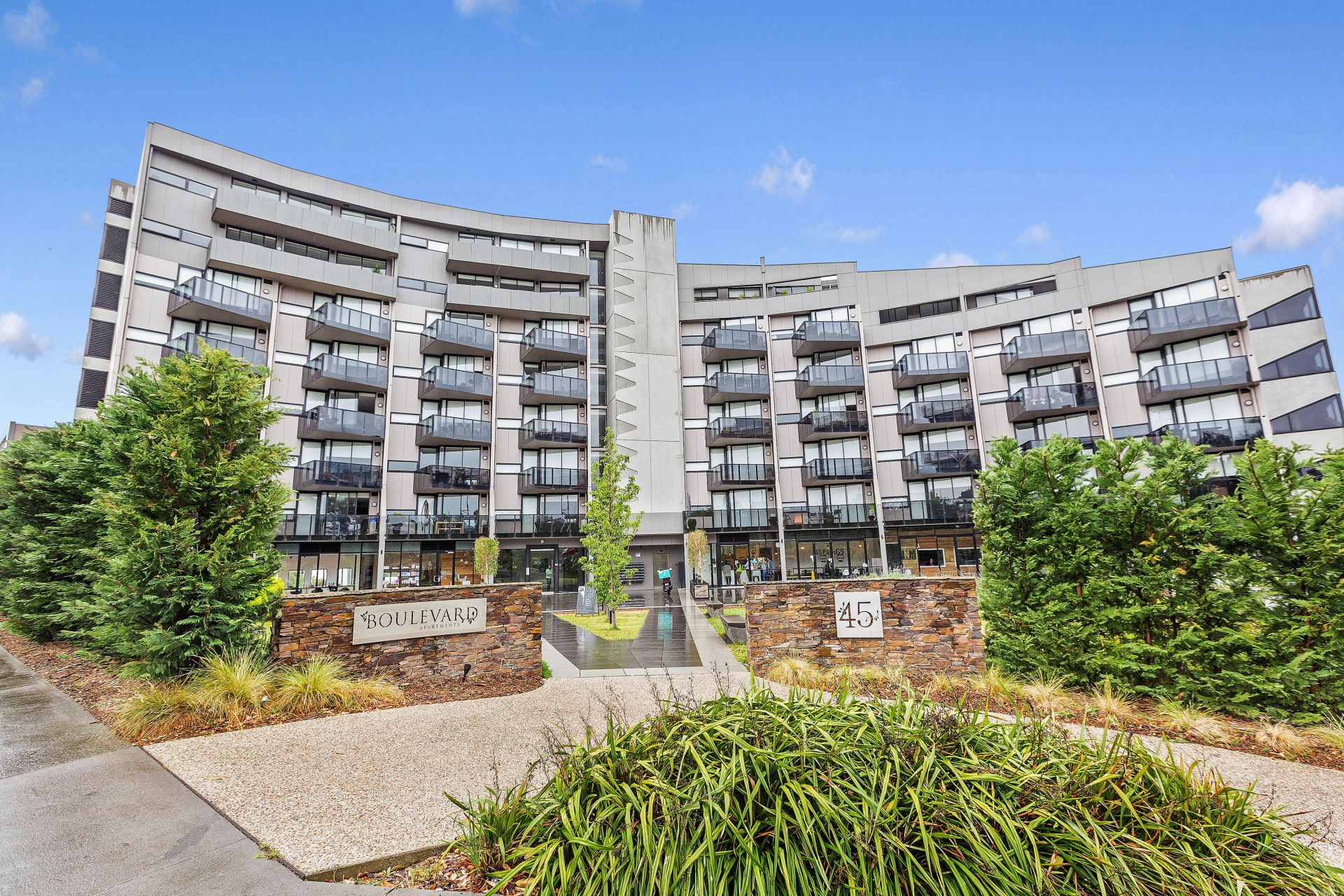 218/45 Edgewater Boulevard, Maribyrnong - Thumbnail 2
