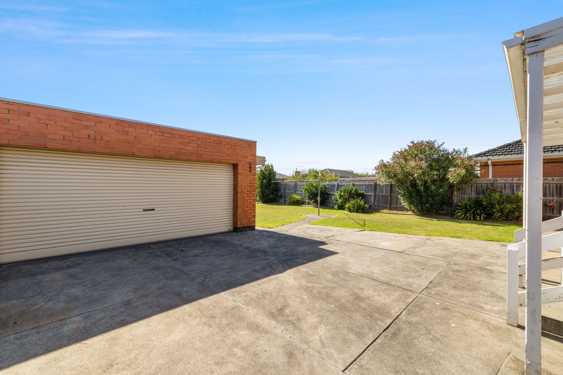 Fabulous Family Classic With Potential Plus