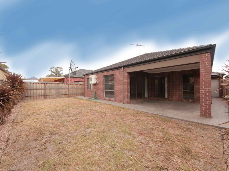 82 Tuross Crescent SOUTH MORANG, South Morang - Thumbnail 2