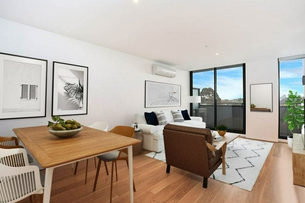 Two bedroom living with City Views