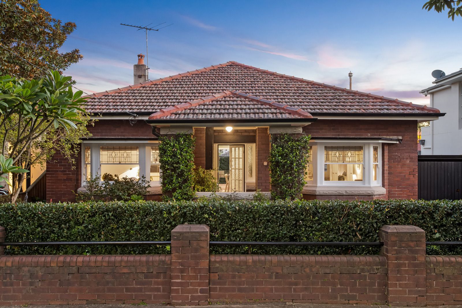 Sold property Sold Price for 19 Montrose Road Abbotsford NSW 2046