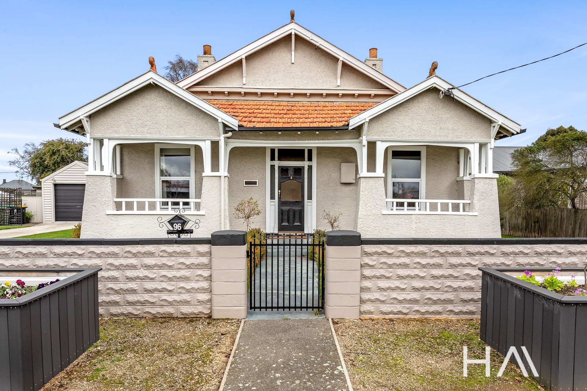 96 Main Road Perth, Perth - Thumbnail 2
