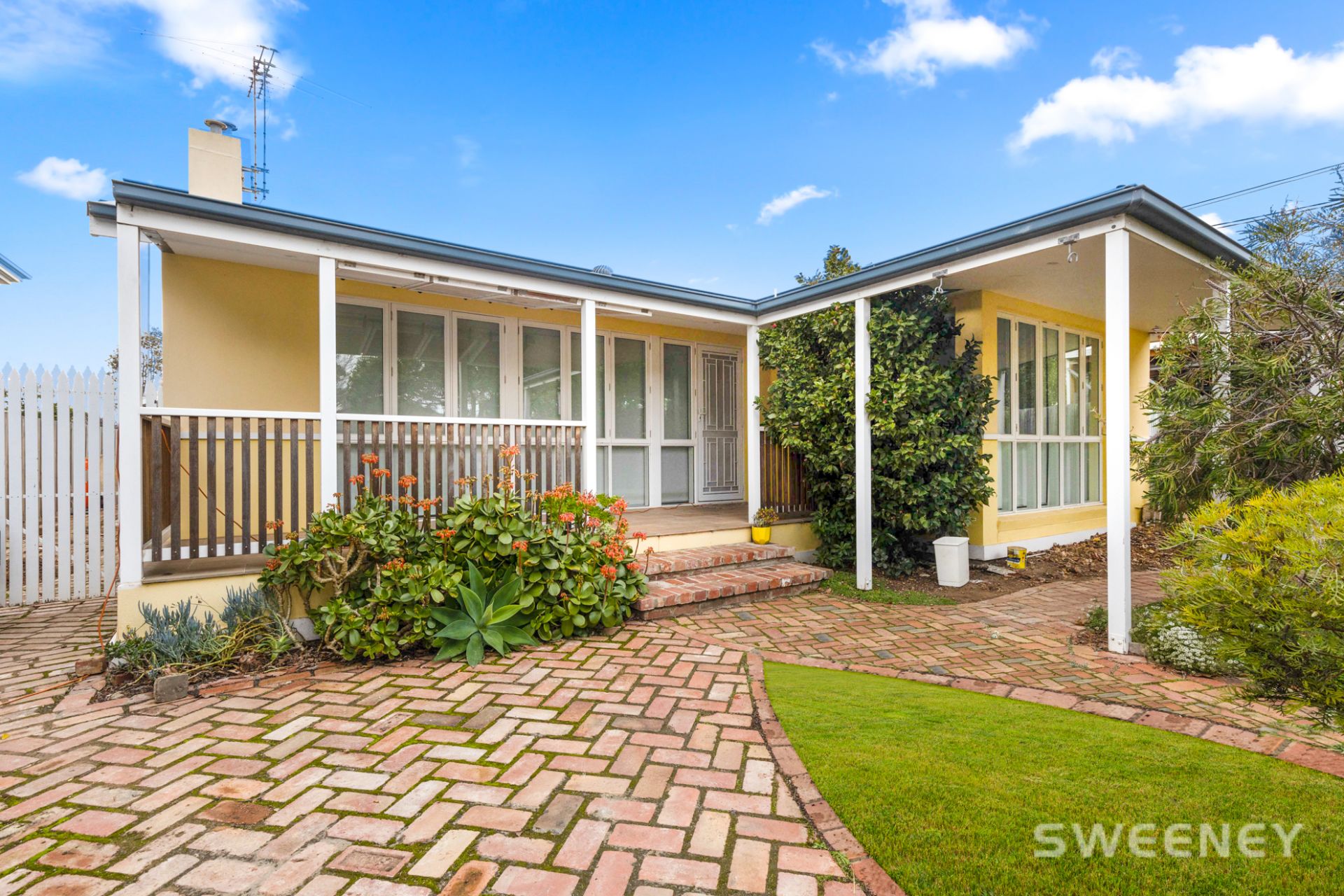 8 Karingal Street, Altona - Thumbnail 2