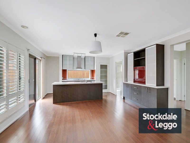 33 Tarwin Drive MERNDA, Mernda - Thumbnail 5