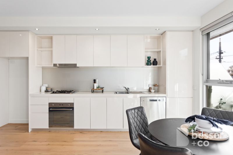 102/462 Hawthorn Road, Caulfield South - Thumbnail 4
