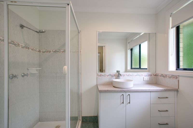 20 Orchard Way Lavington NSW, Lavington - Thumbnail 8