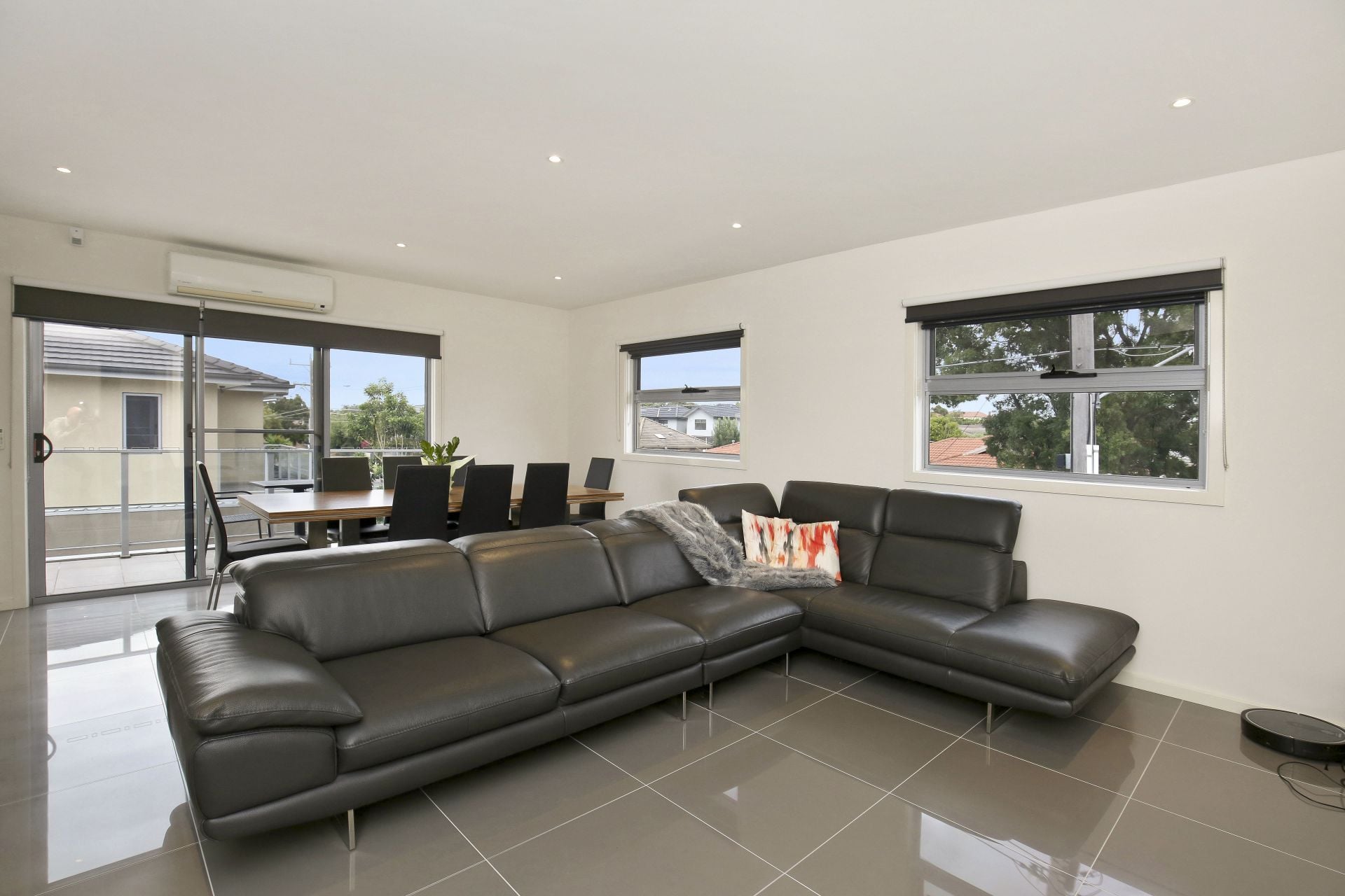 VIBRANT AND MODERN LIVING!