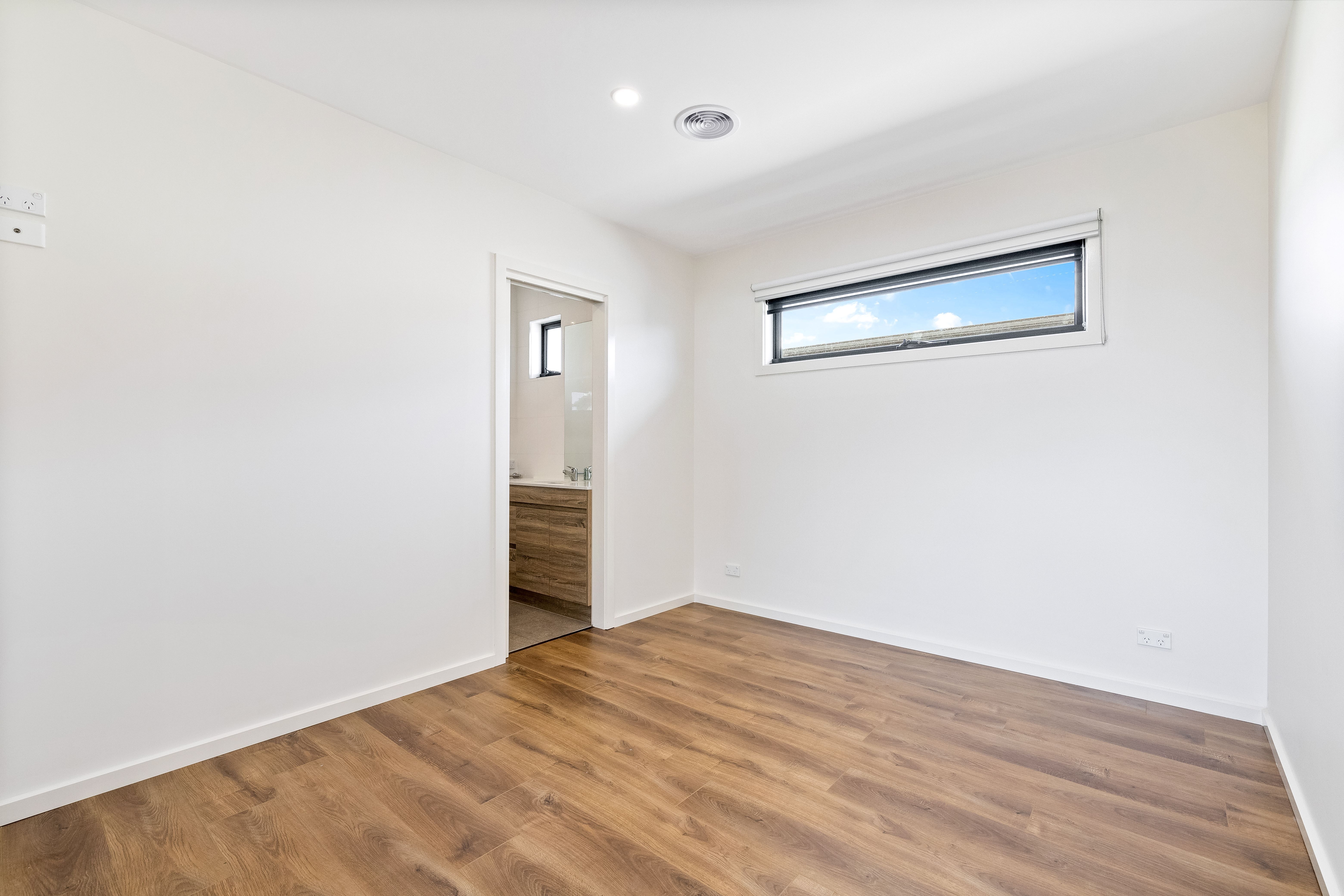 1/7 Richards Court Brooklyn VIC, Brooklyn - Thumbnail 8