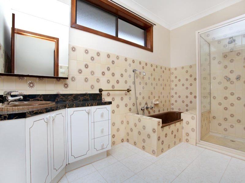 2 Akma Court, Taylors Lakes - Thumbnail 8