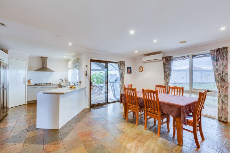 9 Peter Pan Place, Bacchus Marsh - Thumbnail 5